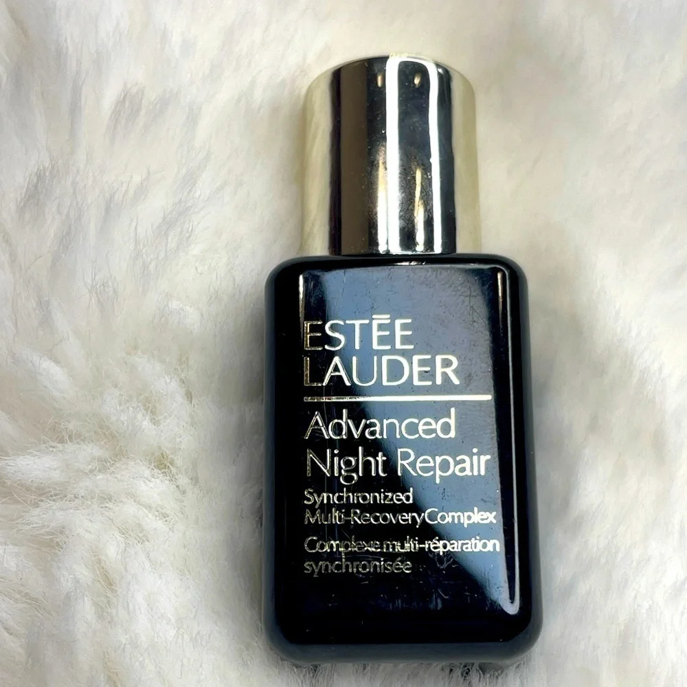 Estée Lauder Advanced Night Repair Synchronized Multi-Action Treatment S… - Picture 1 of 2
